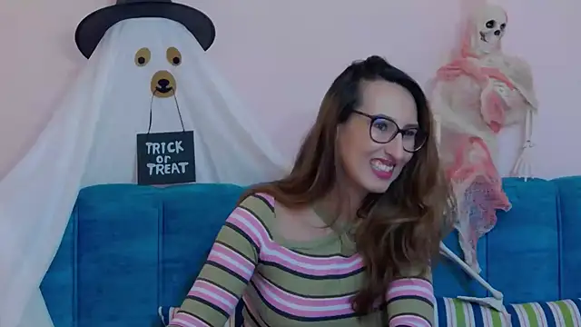 צ'אט XXX בשידור חי של LysAd