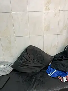 lun_kai Adlı Modelin Canlı XXX Sohbeti