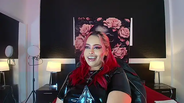 EvaaFoxxy1 – Live XXX-chat