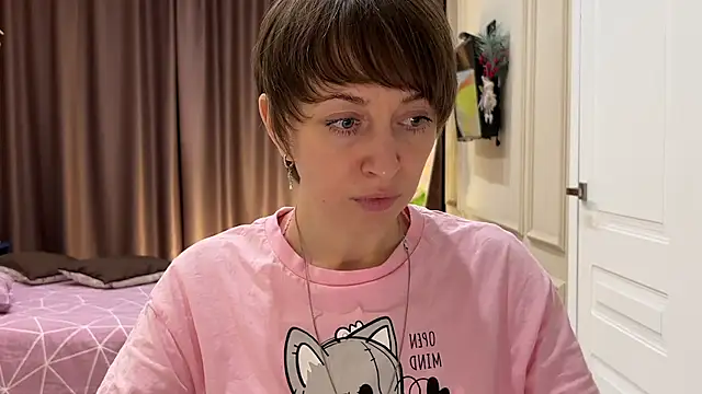 daniellia_ XXX чат на живо
