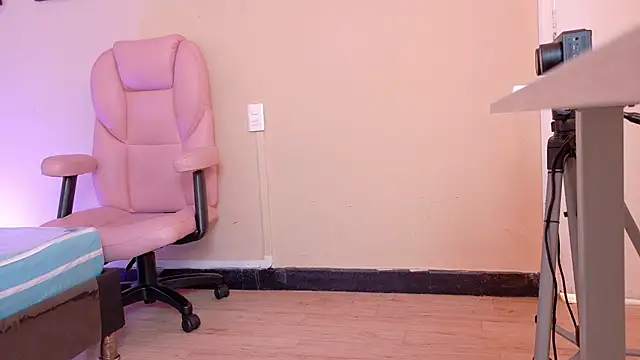 Živý XXX chat Max_saenz
