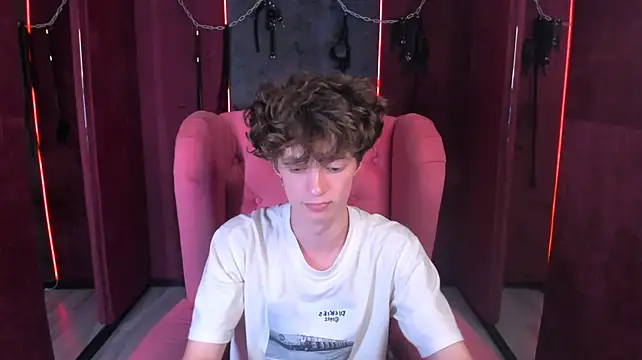 Živý XXX chat LukeSweet