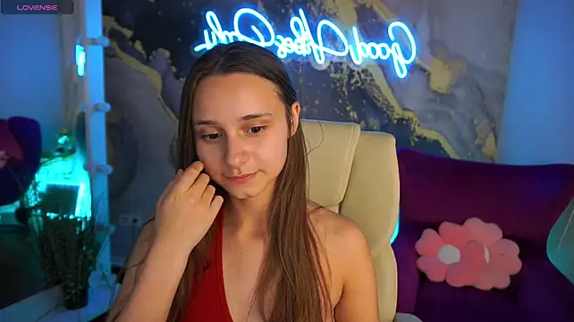 TinyNatalie 现场XXX聊天
