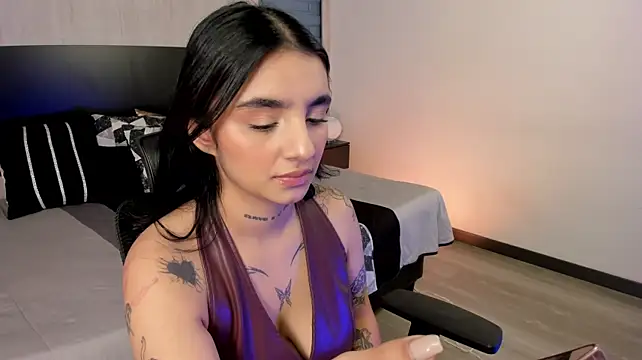 Abriil_cutee Chat XXX in diretta
