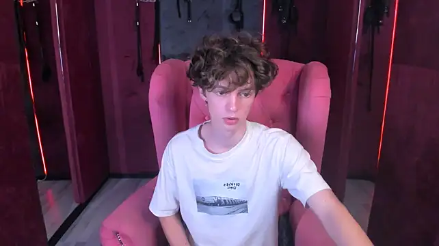 Chat XXX Live LukeSweet