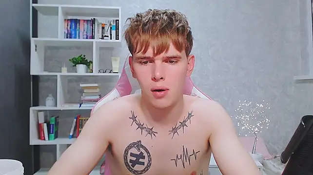 Fredd_Xanders Live XXX-chat