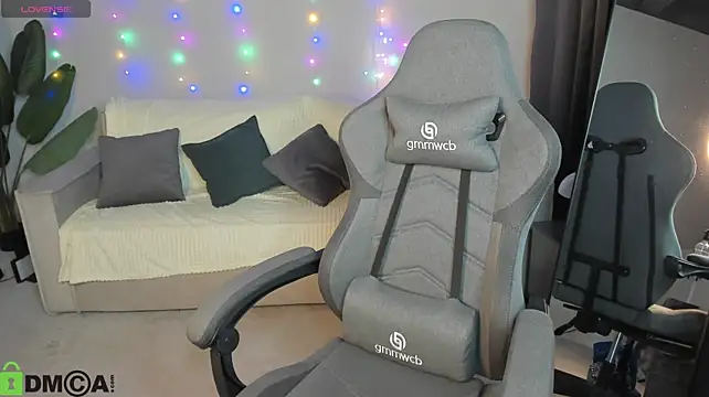 LaslyAngel XXX чат на живо