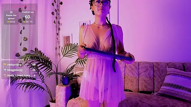 CurlyMeryJane XXX чат на живо