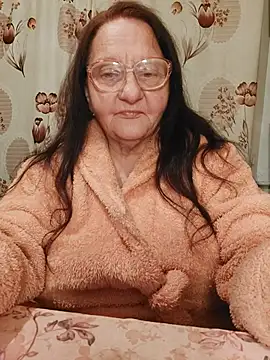 Chat +18 de Djalinaa ao vivo