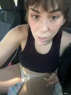 MommyGambit live XXX chat