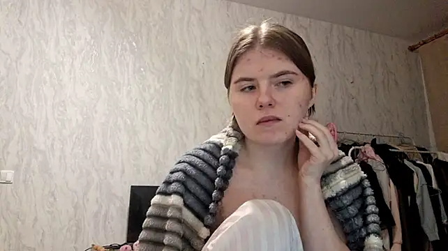 KeliTesmer's Live XXX Chat