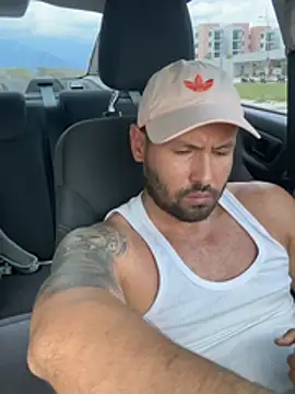 Valentinog live XXX chat