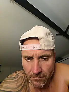 Webkamerová show Sheldon8to23