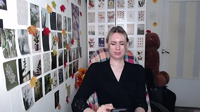 Chat +18 de CapriScorpion ao vivo