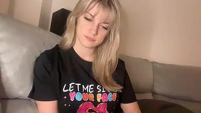LustfulLuna_のライブXXXチャット