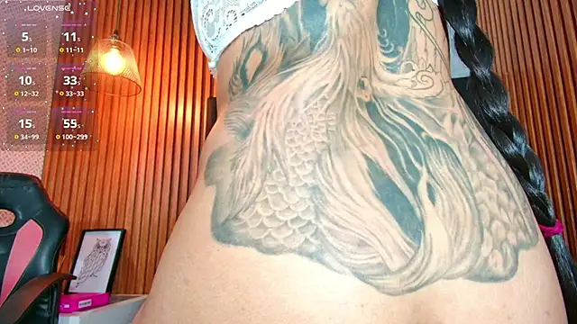 Chat +18 de lizza_oss ao vivo
