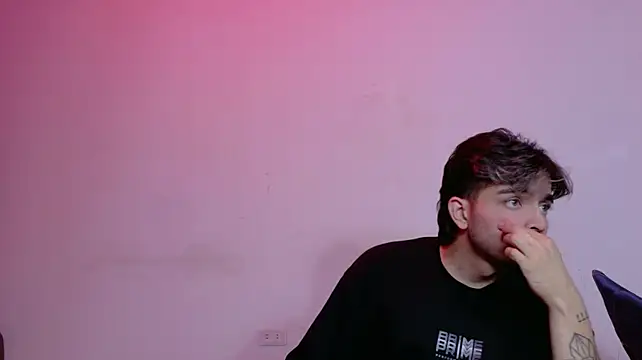 Chat XXX ao vivo de AliceandMax