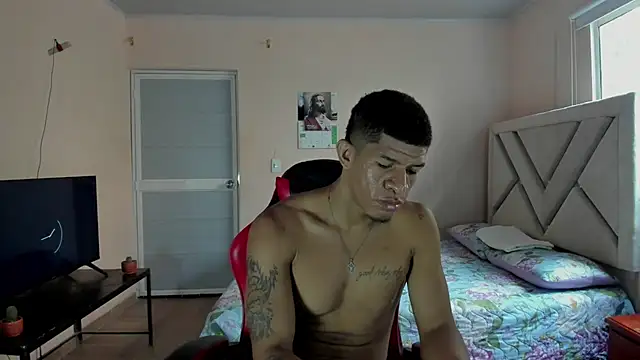 Toptony22 – Live XXX-chat