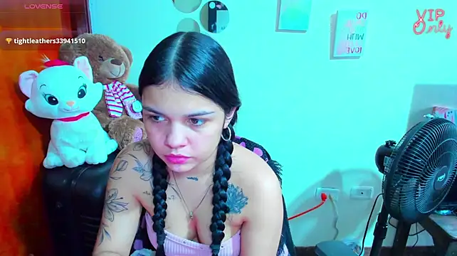 Živý XXX chat angelina_77