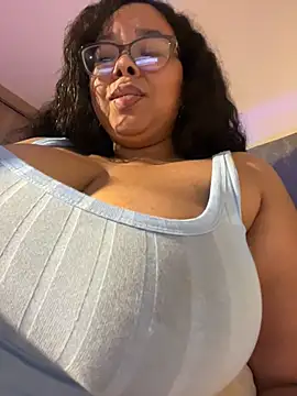 XXX chat uživo modela XMara