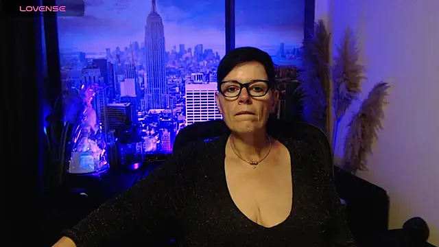 ninarandmann 现场XXX聊天