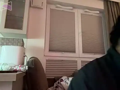 Wirefoxboy6767's Live XXX Chat