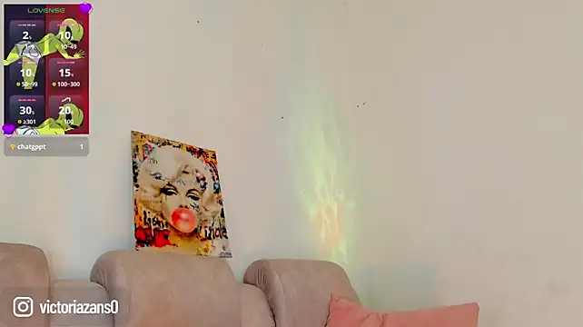 Živý XXX chat Vickyallien