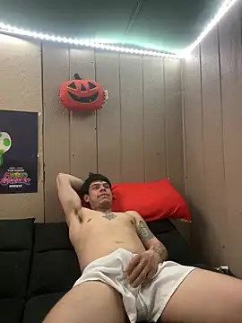 Imnotabatman45 XXX чат на живо