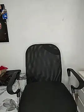 Demiansteven444 élő XXX-chatje
