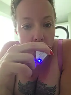 julimonroe 라이브 XXX 채팅