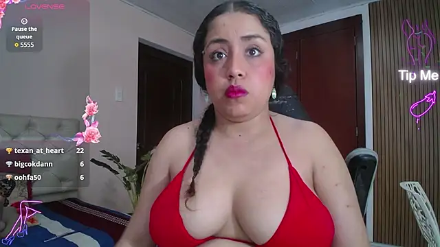 cristal_horny19's Live XXX Chat
