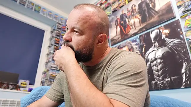 Muscle_Bear Chat XXX in diretta