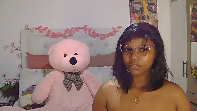 Barbieyaya's Live XXX Chat