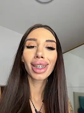 BlueEyes_BB's Live XXX Chat