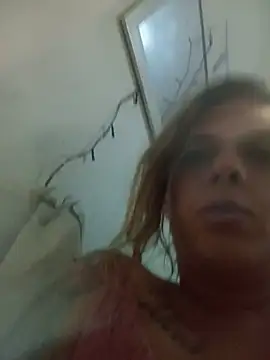 Chat XXX en directo de larubia1215