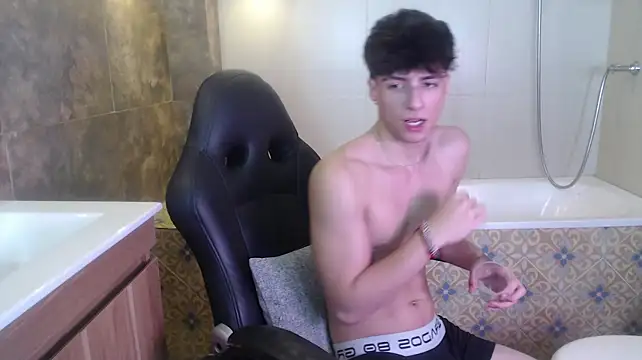 Nathan_Owen Pertunjukan Webcam
