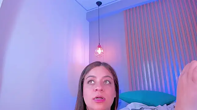 sarah-bonneth's Live XXX Chat