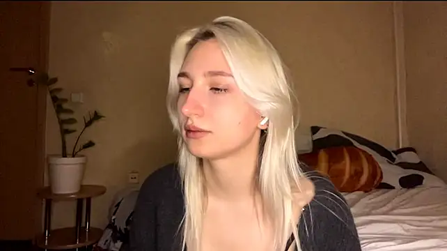 Chat XXX Live LishaNuding