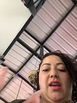 Chat +18 de Nails_Lucia ao vivo