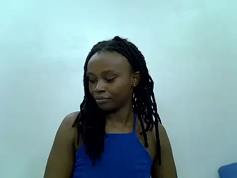 Živý XXX chat Rasta_tattoooed