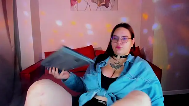 Chat XXX en directo de Kity_Mooree