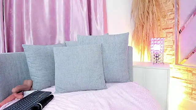 lucy_davies 라이브 XXX 채팅