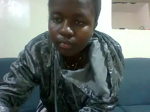Chat +18 de pretty_Blackminaj ao vivo