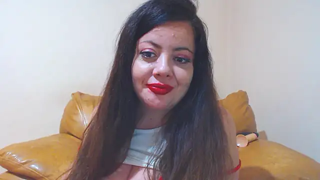 دردشة SexyNicolle4u الجنسية المباشرة