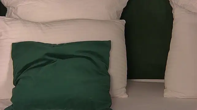 KittyNuarr 라이브 XXX 채팅