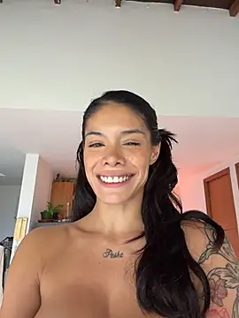 SiennaLuvs' Live XXX Chat