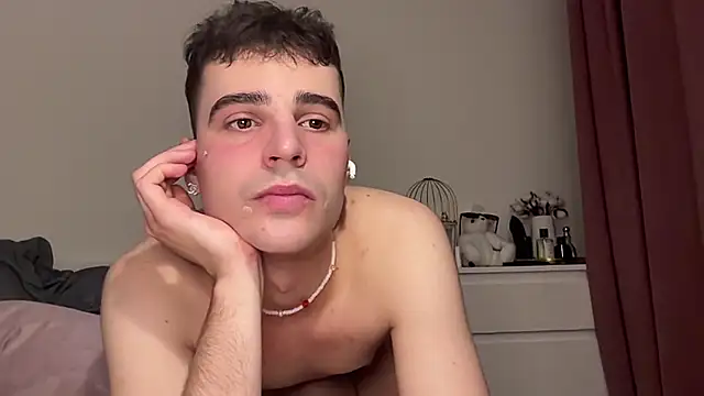 Czat XXX na żywo – Lucas_bennet