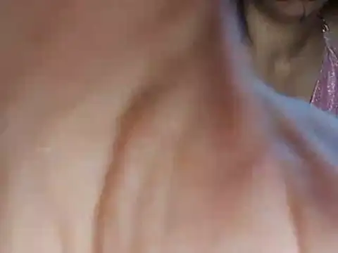 Suzy-Ihab Live XXX-chat
