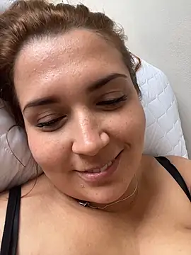 SweetMonyPT Adlı Modelin Canlı XXX Sohbeti