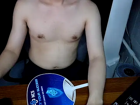 Louis_Caox élő XXX-chatje